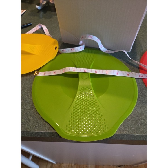 Trudeau Maison Set of 3 Silicone Lids - Picture 9 of 13